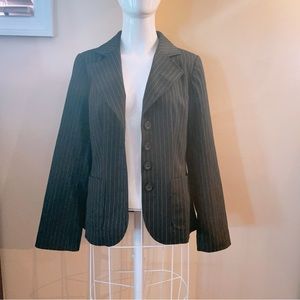 Apostrophe Pin Striped 4 Button Front Blazer Jacket Size 6P Long Sleeves Pockets